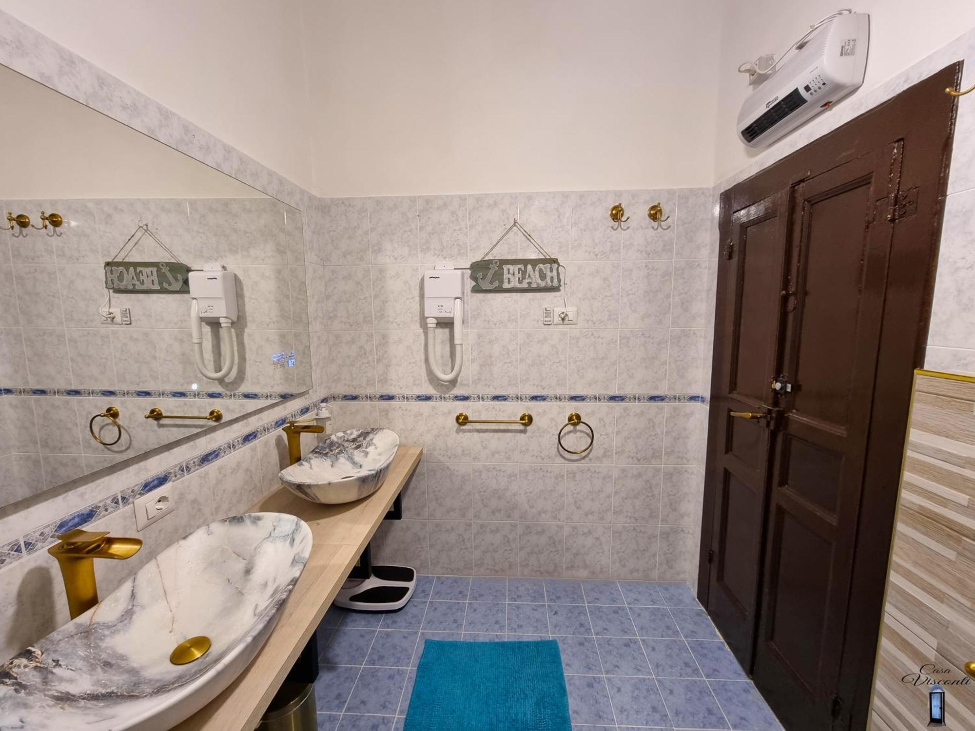 Casa Visconti Apartment Bari Luaran gambar